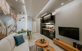 Adastro Apartment 17
